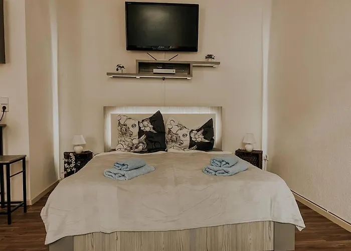 Unser Sonniges Apartment Mit Wlan, Netflix, Xbox