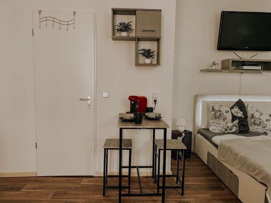 Apartment Unser Sonniges Mit Wlan, Netflix, Xbox Magdeburg